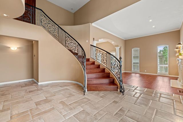 2420 Loch Way, El Dorado Hills, CA 95762
