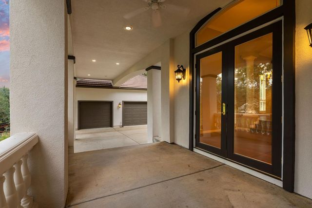 2420 Loch Way, El Dorado Hills, CA 95762