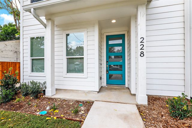 228 Sunset Lane, Fort Worth, TX 76114