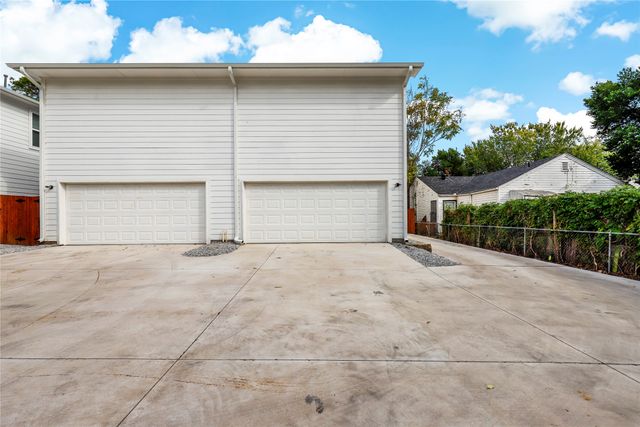 228 Sunset Lane, Fort Worth, TX 76114