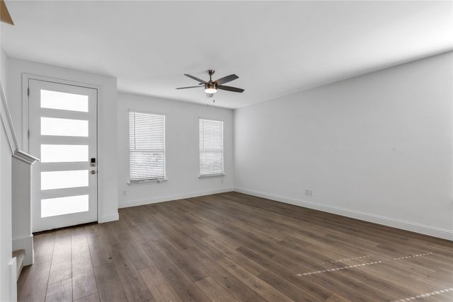 228 Sunset Lane, Fort Worth, TX 76114