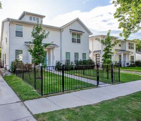 228 Sunset Lane, Fort Worth, TX 76114