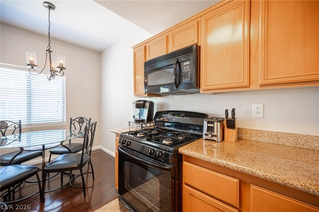 7701 West Robindale Road 274, Las Vegas, NV 89113