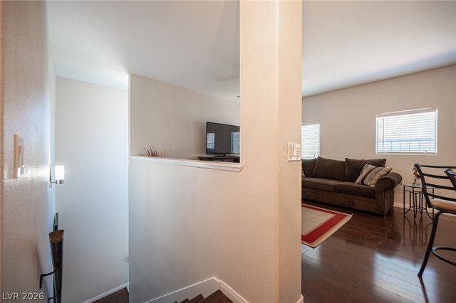 7701 West Robindale Road 274, Las Vegas, NV 89113