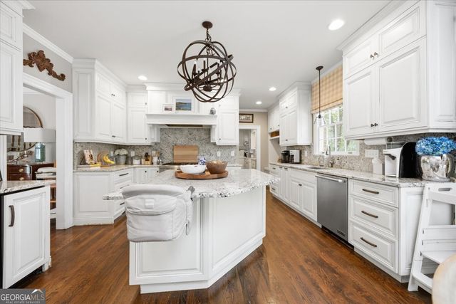 5044 Wellington Drive, Macon, GA 31210