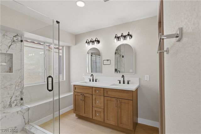 4830 Camino Hermoso, North Las Vegas, NV 89031