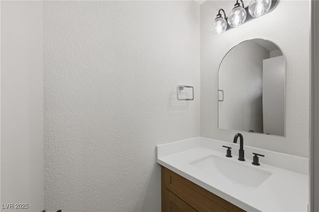 4830 Camino Hermoso, North Las Vegas, NV 89031