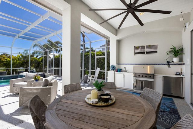 541 FORE DRIVE, Bradenton, FL 34208