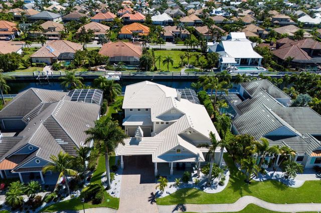 541 FORE DRIVE, Bradenton, FL 34208