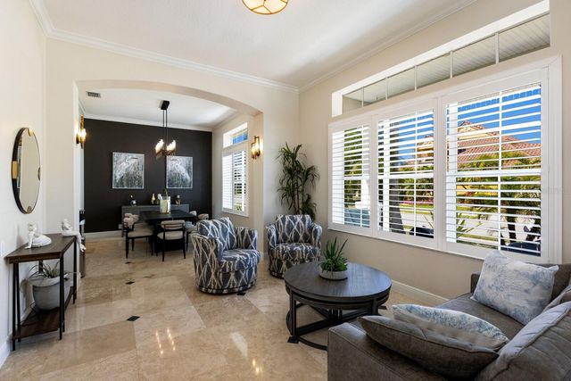 541 FORE DRIVE, Bradenton, FL 34208