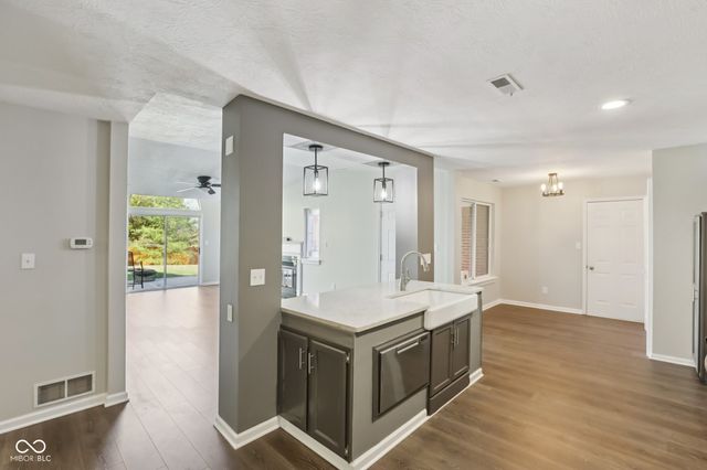 9364 Oak Run East Drive, Indianapolis, IN 46260