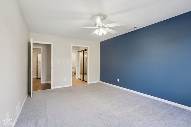 9364 Oak Run East Drive, Indianapolis, IN 46260