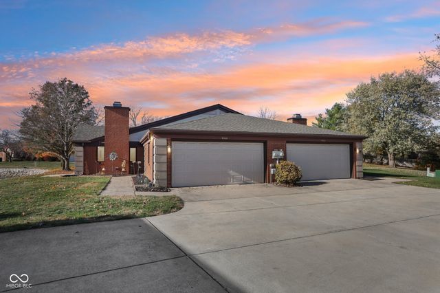 9364 Oak Run East Drive, Indianapolis, IN 46260