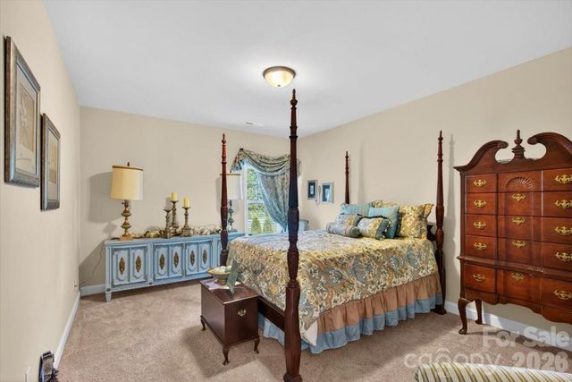 10515 Sweethaven Lane, Harrisburg, NC 28075