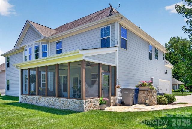 10515 Sweethaven Lane, Harrisburg, NC 28075