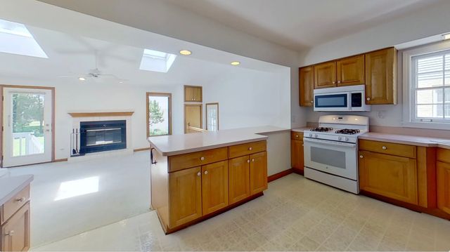 622 N President Street, Wheaton, IL 60187