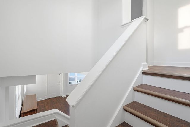 8047 45th Place, Lyons, IL 60534