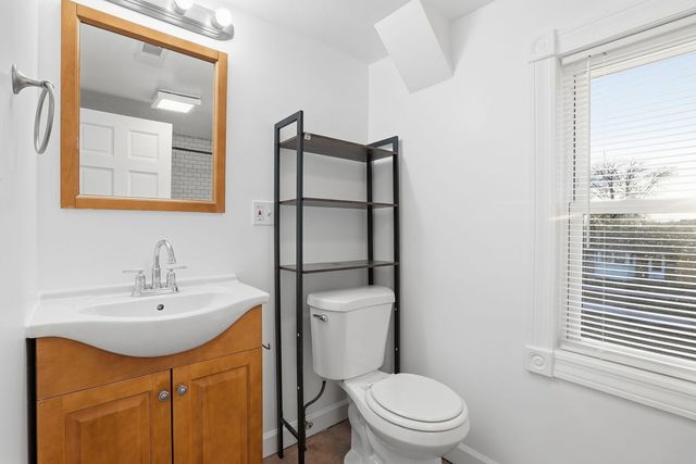 8047 45th Place, Lyons, IL 60534