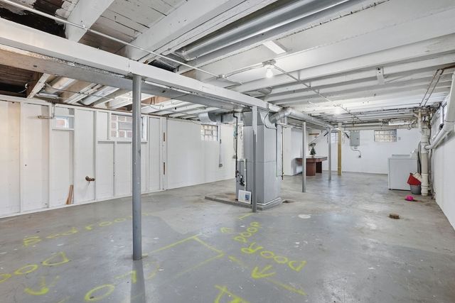 8047 45th Place, Lyons, IL 60534