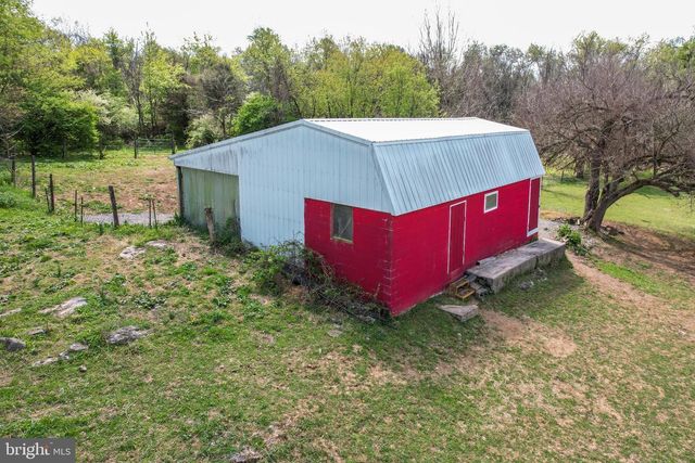 4708 BYERS ROAD, Chambersburg, PA 17202