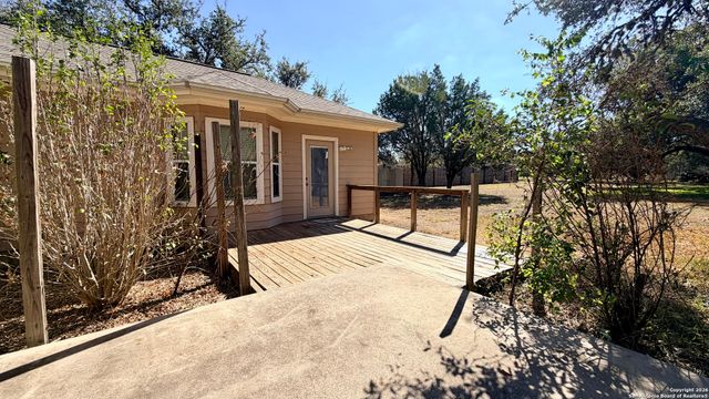 1027 stagecoach, San Marcos, TX 78666
