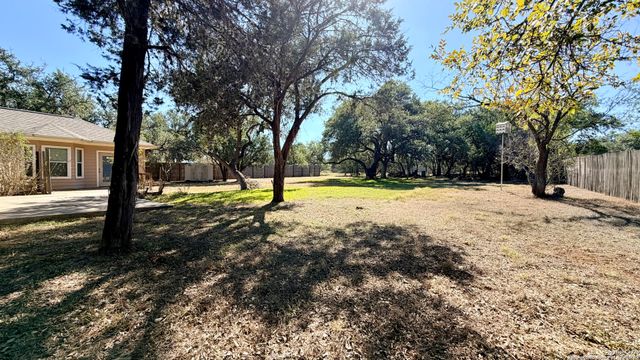 1027 stagecoach, San Marcos, TX 78666