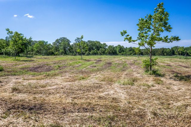 7800 Fm 2502, Brenham, TX 77833