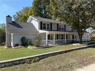 21385 Griggs Road, Springdale, AR 72762