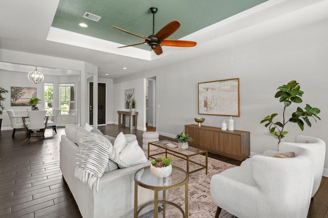 402 Old Blue Mountain LN, Georgetown, TX 78633
