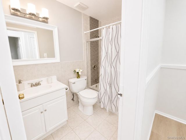107 Storm Drive, Holtsville, NY 11742