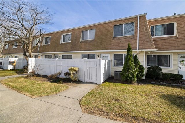 107 Storm Drive, Holtsville, NY 11742