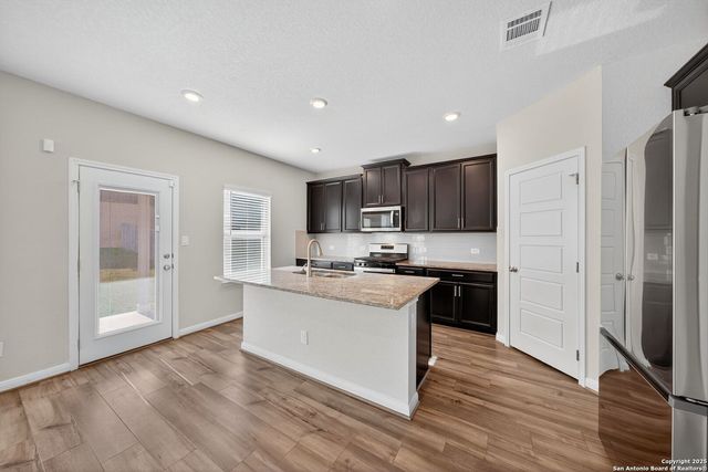 1424 Pelagos Path, San Antonio, TX 78245