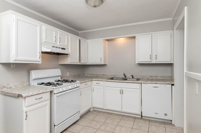 3663 PARK AVE, Memphis, TN 38111