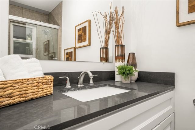 17952 Irvine Blvd, Tustin, CA 92780