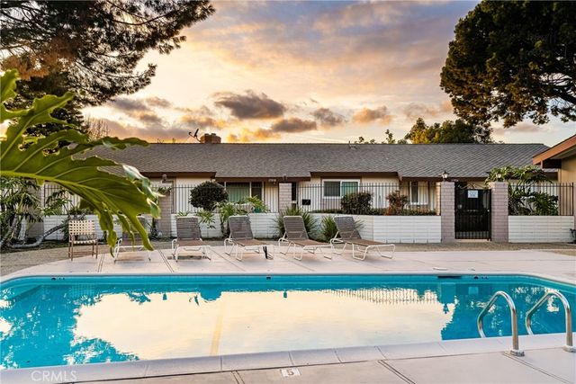 17952 Irvine Blvd, Tustin, CA 92780