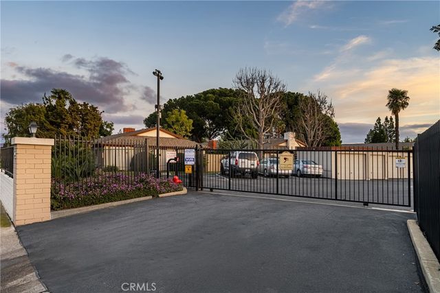 17952 Irvine Blvd, Tustin, CA 92780