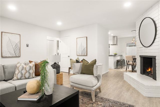 17952 Irvine Blvd, Tustin, CA 92780