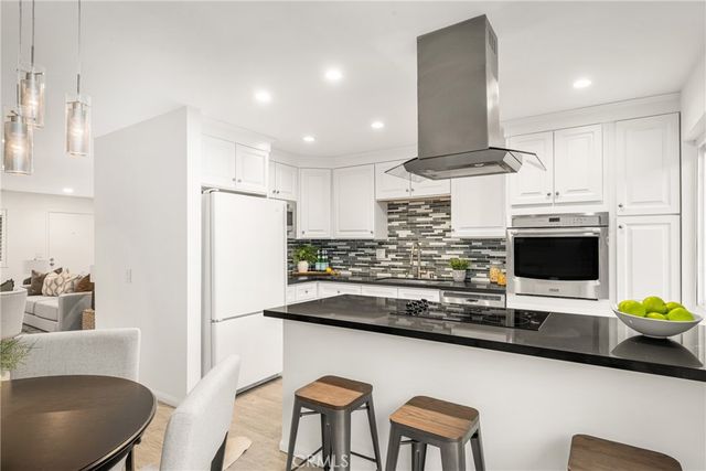 17952 Irvine Blvd, Tustin, CA 92780