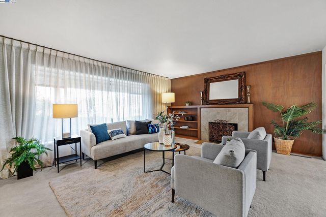 41506 Chadbourne Dr, Fremont, CA 94539