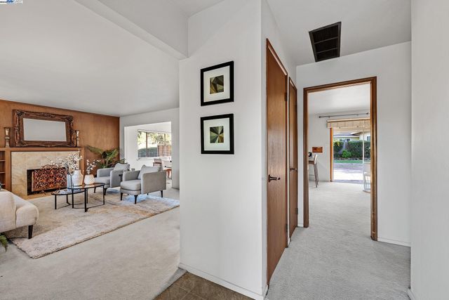 41506 Chadbourne Dr, Fremont, CA 94539