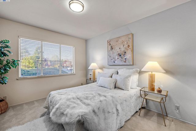 41506 Chadbourne Dr, Fremont, CA 94539