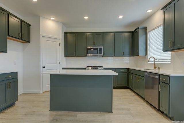 314 Nottabi Rd, Adkins, TX 78101