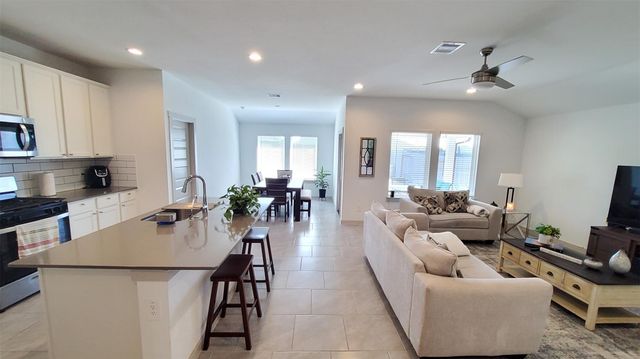 4011 Itzle Island Court, Katy, TX 77494