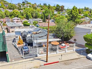 2530 Hyperion, Los Angeles, CA 90027