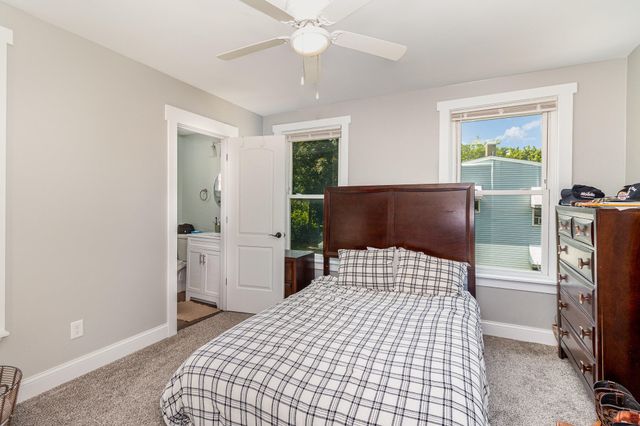 8 Carneal Street, Ludlow, KY 41016