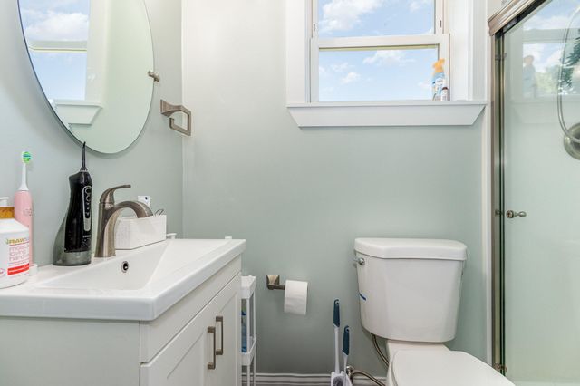 8 Carneal Street, Ludlow, KY 41016