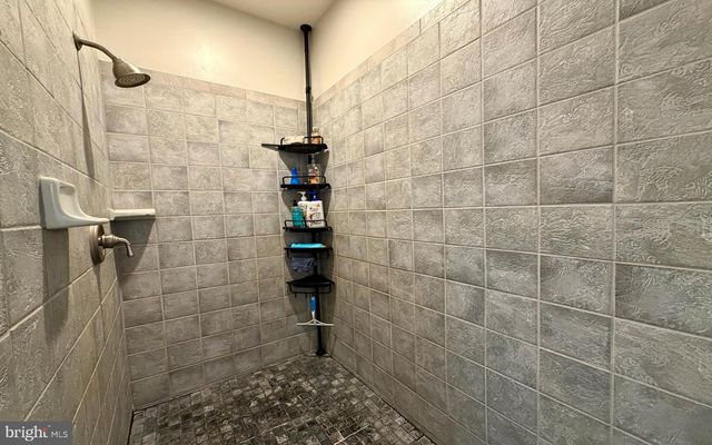 257 CHURCH POINT LN, Colonial Beach, VA 22443