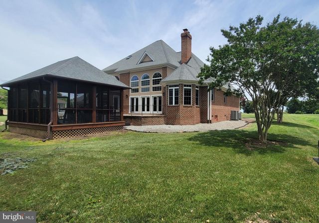 257 CHURCH POINT LN, Colonial Beach, VA 22443