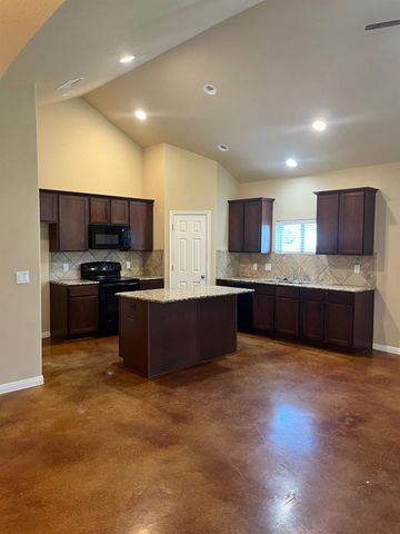 8592 Ranch RD 1869, Liberty Hill, TX 78642