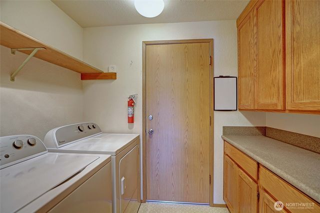 2891 Viewmont Place, Camano Island, WA 98282